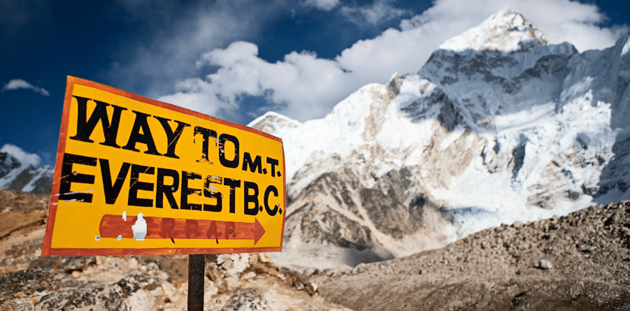 Way-to-Everest-Base-Camp