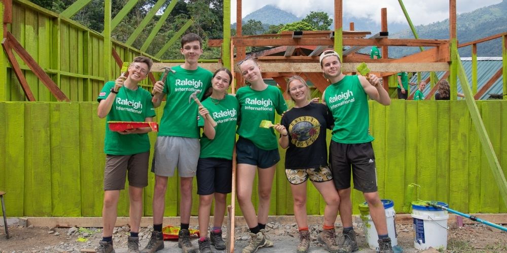 Group picture on community project in Costa Rica