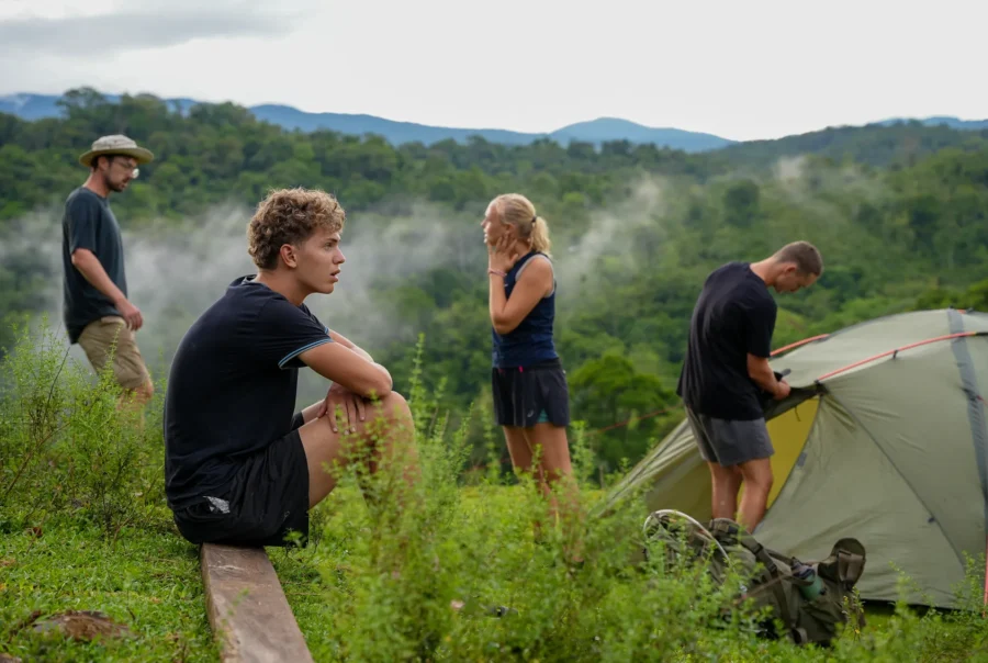Raleigh Costa Rica_Venturers setting up camp above misty forest